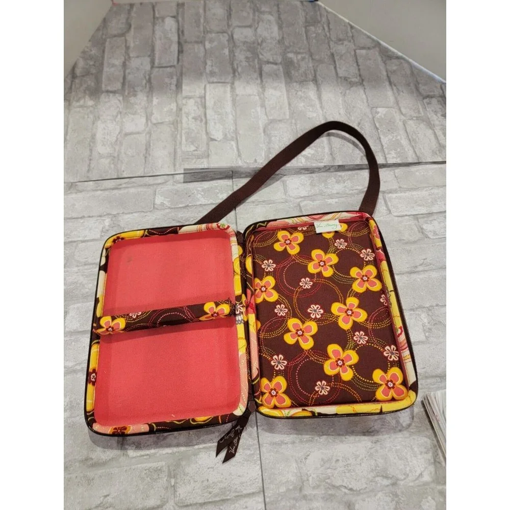 Vera Bradley Buttercup Hard Shell Tablet Case 1/2010 Retired Brown Laptop Floral